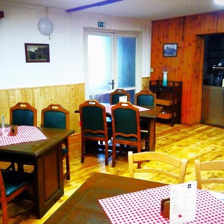 Rekreacni Areal Prihrazy Hotel Zdar  Bagian luar foto